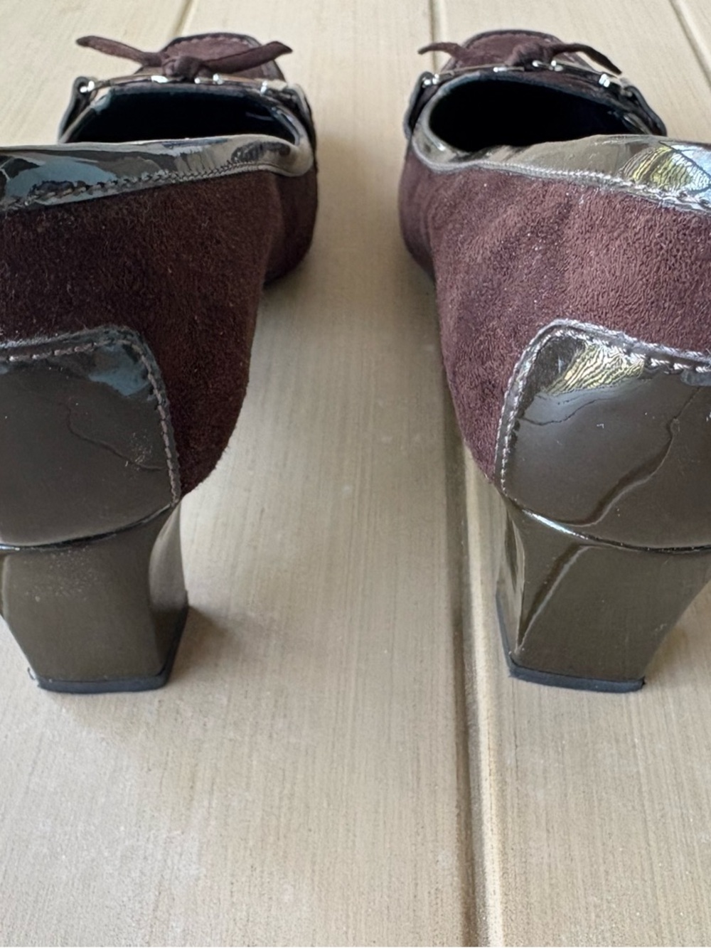 Tod's Timeless Classic Brown Suede Block Heel Loafers With Logo. Women’s EU 37 - Picture 13 of 16